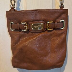 Michael Kors Tan Pebbled Leather Crossbody Bag with Gold Hardware